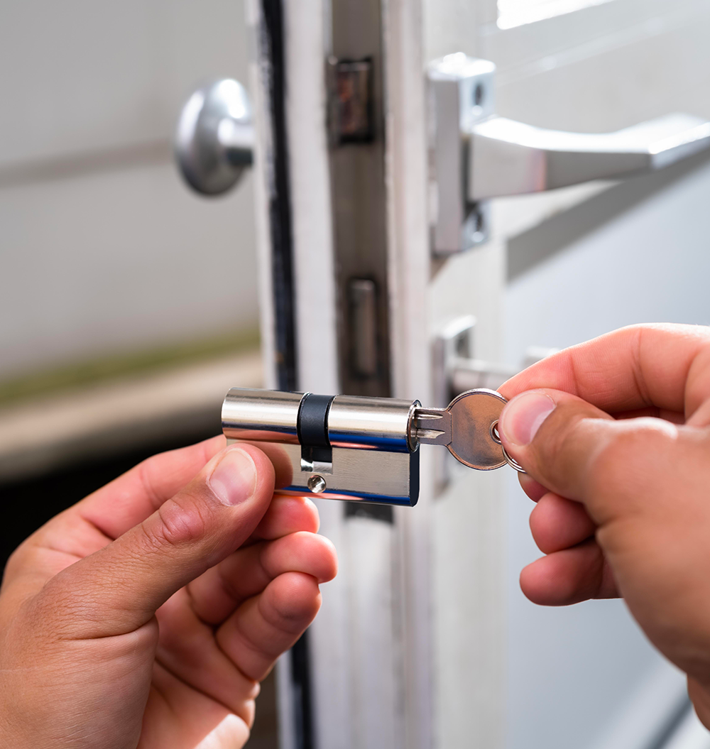 Remplacement professionnel de cylindre de serrure
